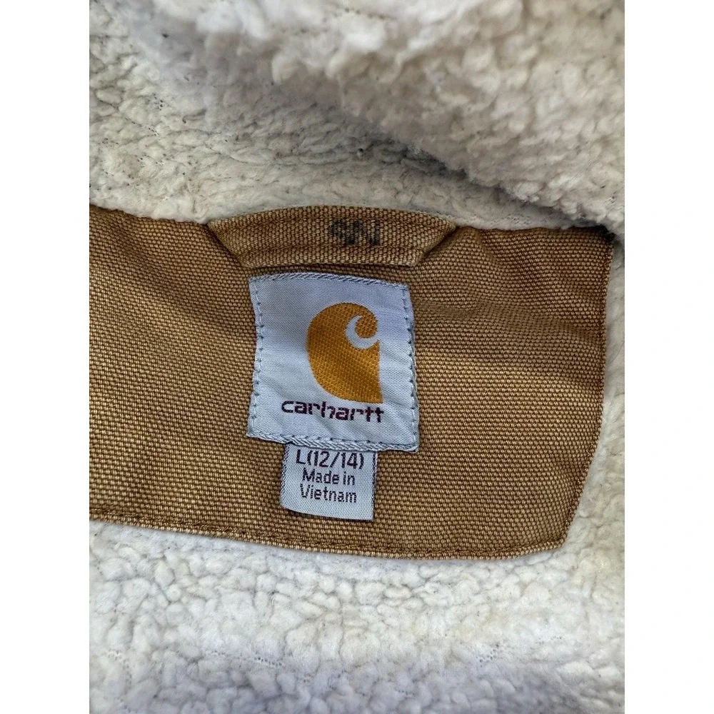 Carhartt has flaws